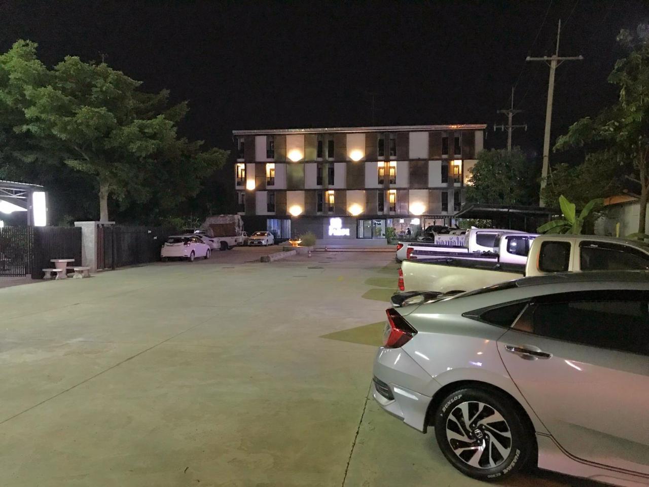 Jb Place Nakhon Pathom Ngoại thất bức ảnh